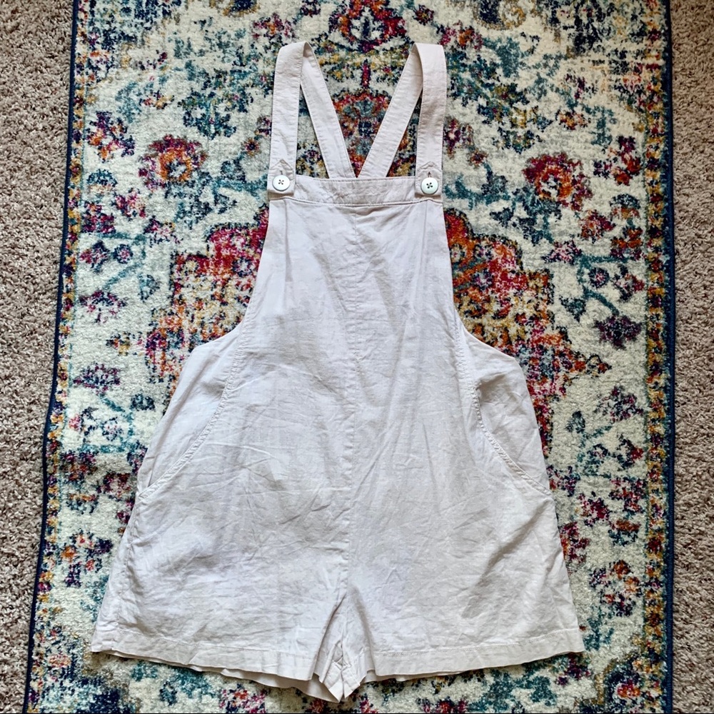 Tan Linen Overalls w pockets !!